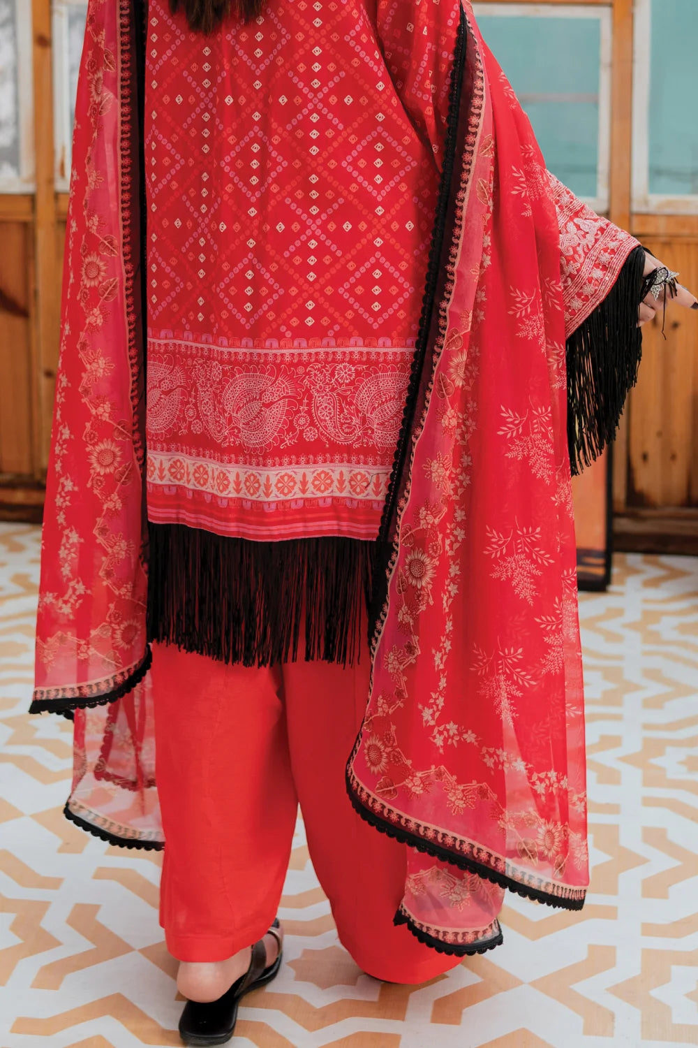 Gulaab - 3 Piece - Embroidered Lawn