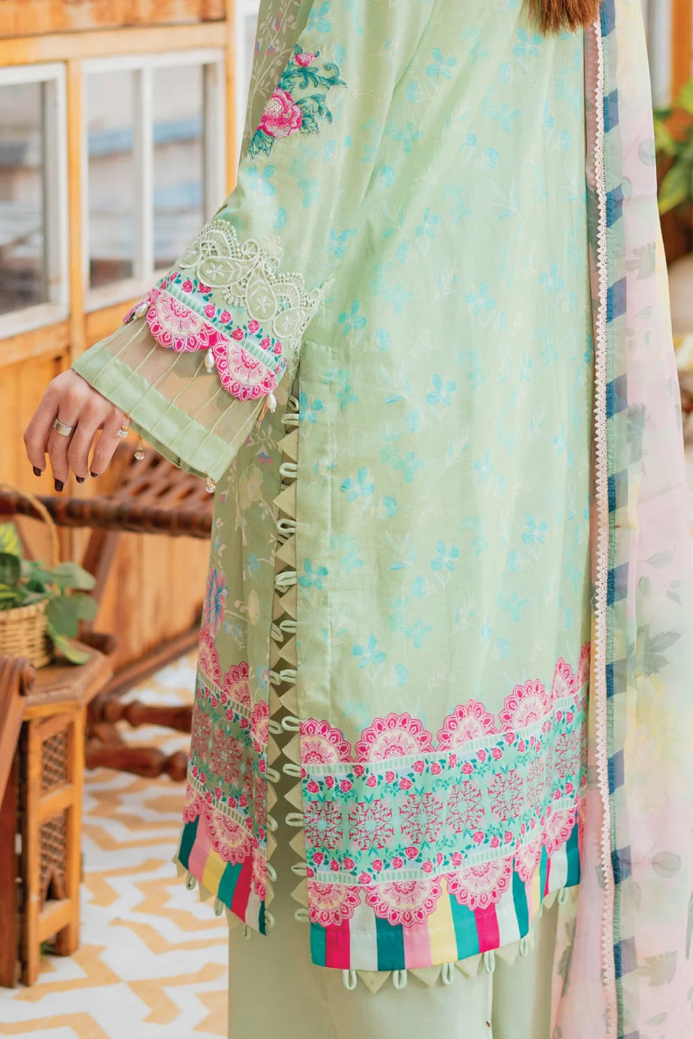 Gulzar - 3 Piece - Embroidered Lawn