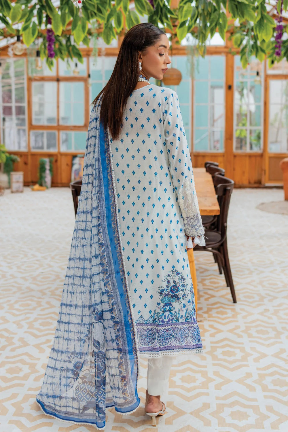 Naqashi - 3 Piece - Embroidered Lawn